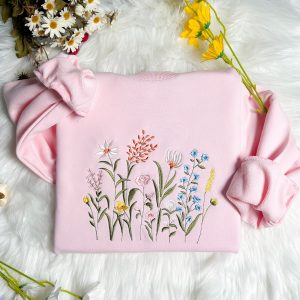 Wildflower Botany Oversized Embroidered Sweatshirt
