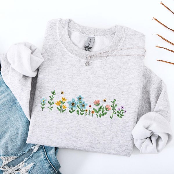 Embroidered Wildflower Sweatshirt - Image 3