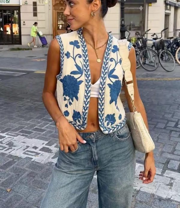 Boho Floral Embroidered Vest - Image 3